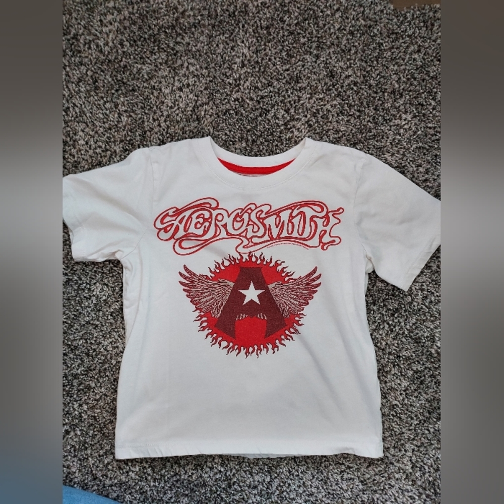 Boys 4/5T Rock t-shirts